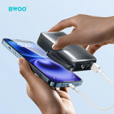 POWER BANK WITH DIGITAL POWER DISPLAY BUILT-IN CABLE 20000mAh SILVER  BO-P73SLV